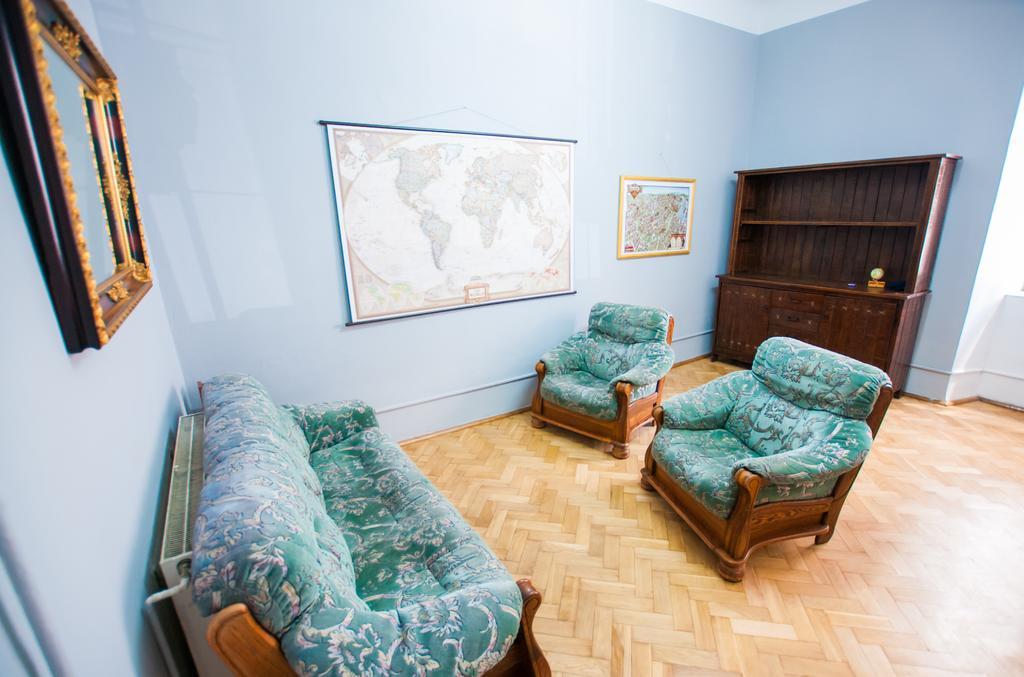 Red Carpet Hostel Krasków Eksteriør bilde