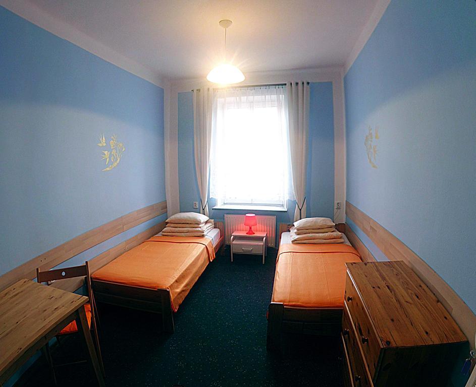Red Carpet Hostel Krasków Eksteriør bilde