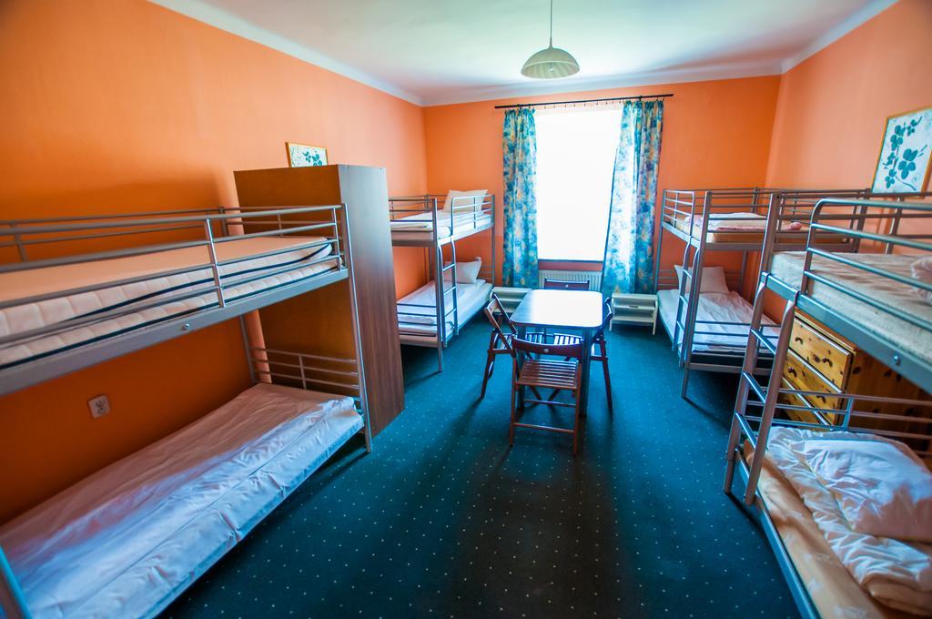 Red Carpet Hostel Krasków Eksteriør bilde