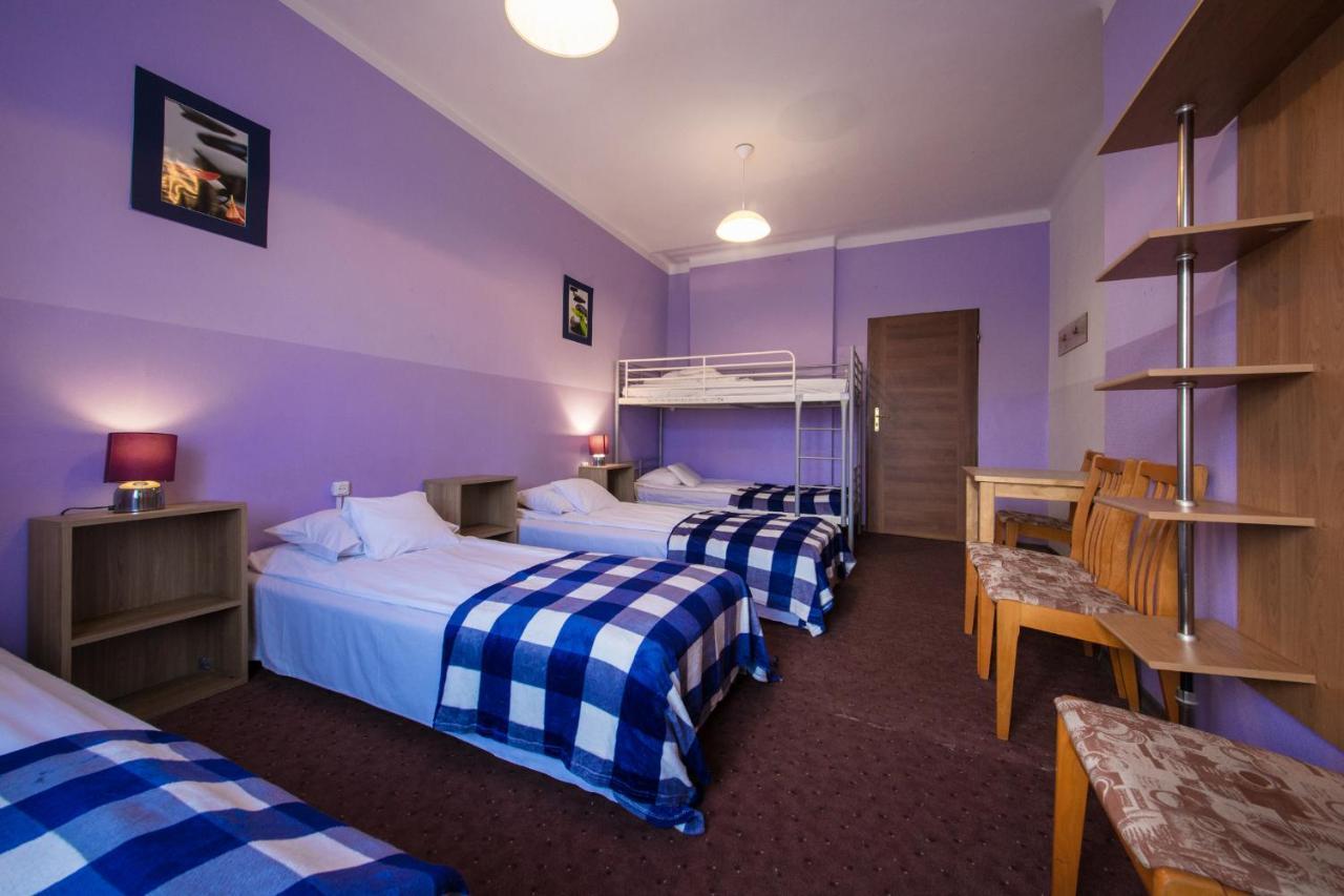 Red Carpet Hostel Krasków Eksteriør bilde